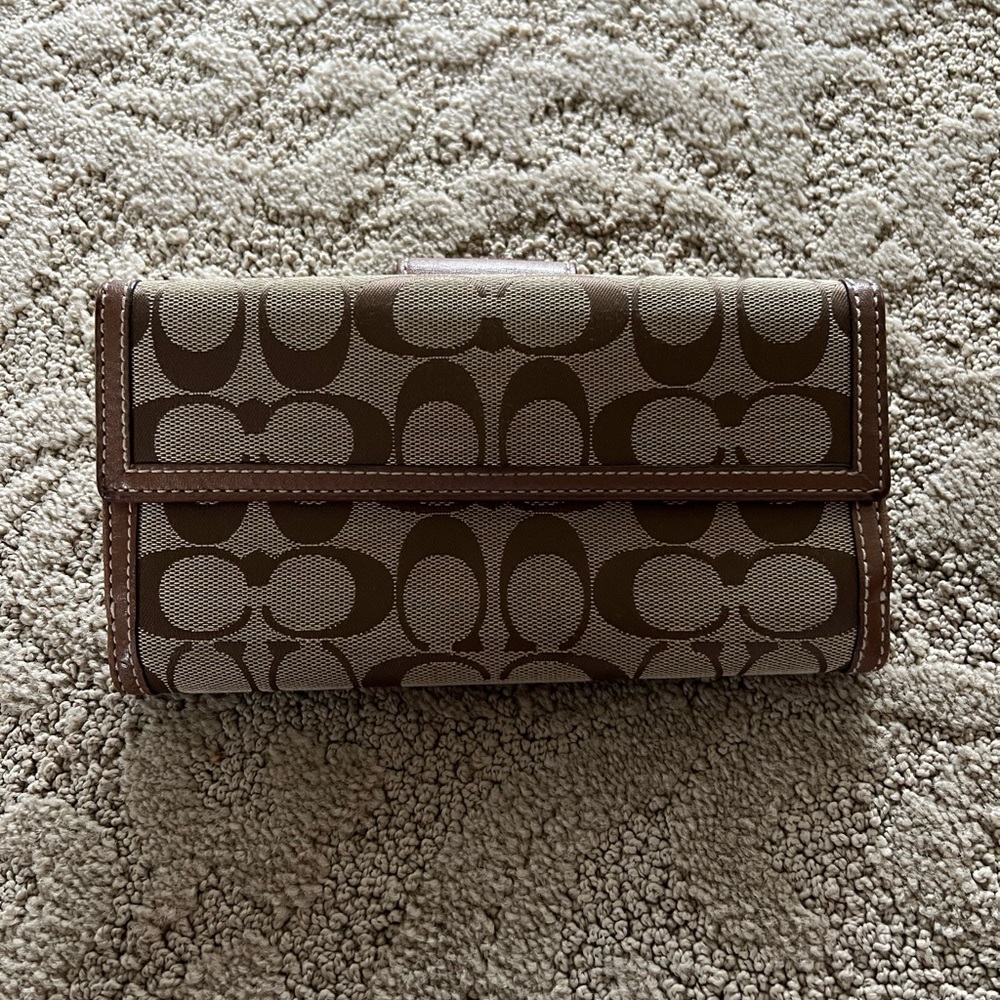 Coach Wallet - Picture 2 of 5